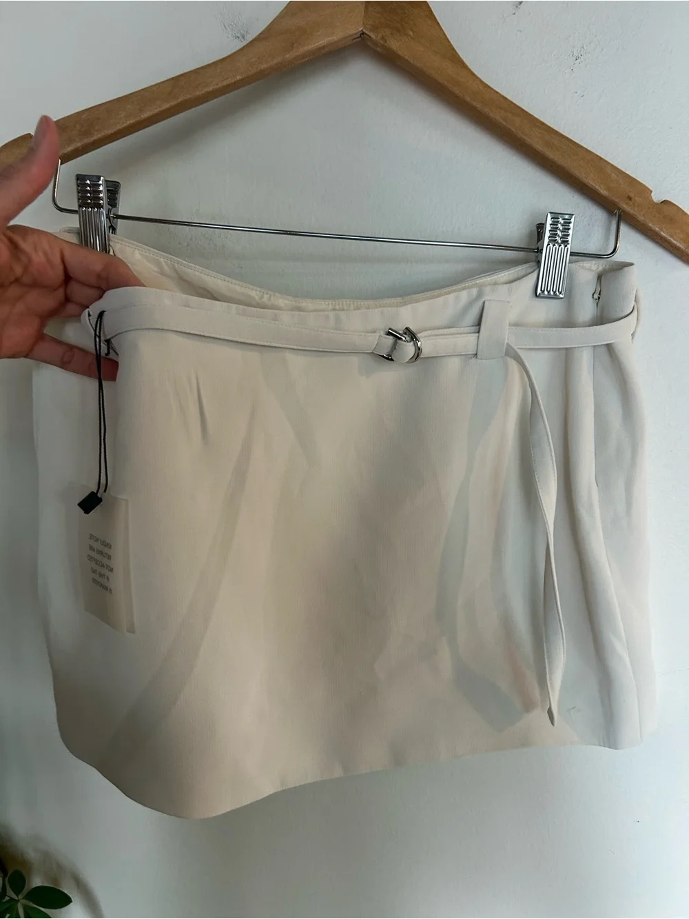 NWT EAVES Lyla Mini Skirt Ivory Size S